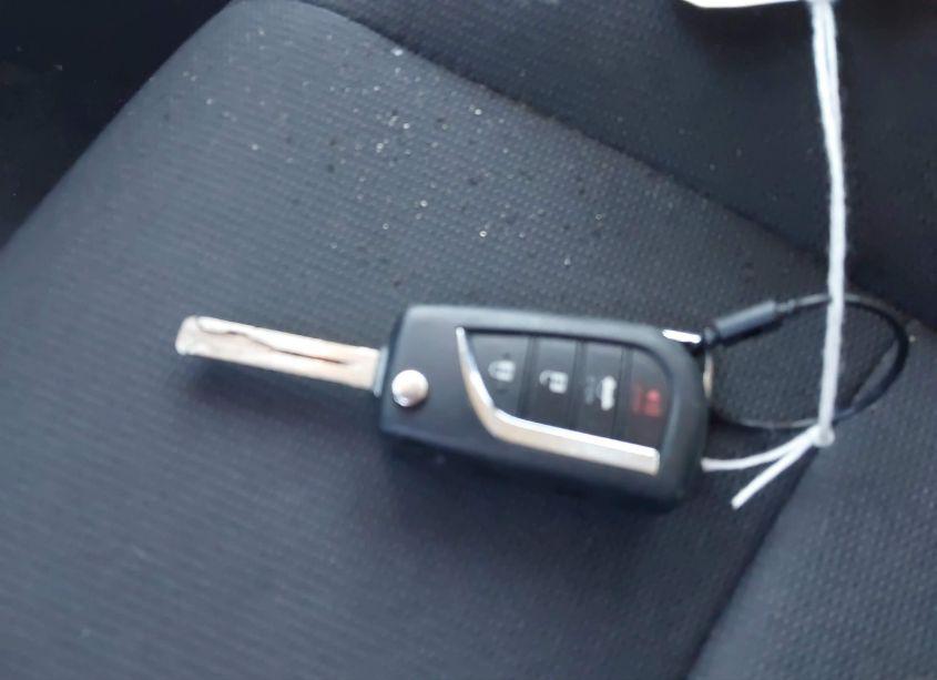 Photo 11 of 2021 Toyota Corolla LE (VIN 5YFEPMAE1MP257912)