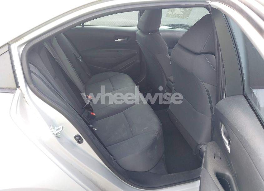 Photo 8 of 2021 Toyota Corolla LE (VIN 5YFEPMAE1MP263743)