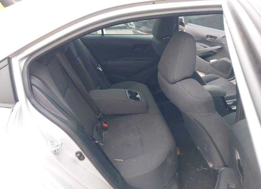 Photo 8 of 2022 Toyota Corolla LE (VIN 5YFEPMAE1NP286294)