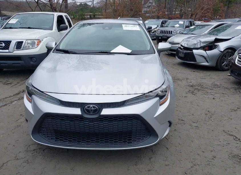 Photo 12 of 2022 Toyota Corolla LE (VIN 5YFEPMAE1NP288854)
