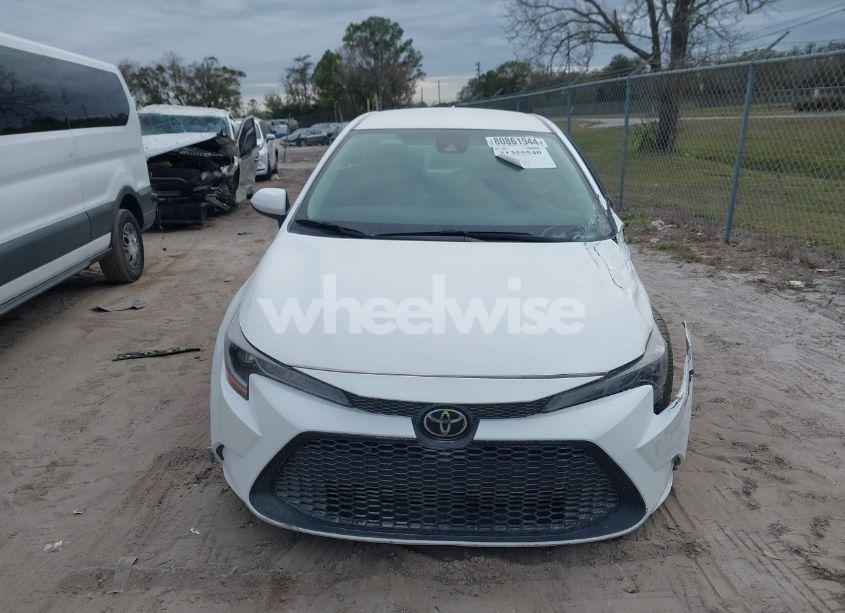 Photo 13 of 2022 Toyota Corolla LE (VIN 5YFEPMAE1NP307323)