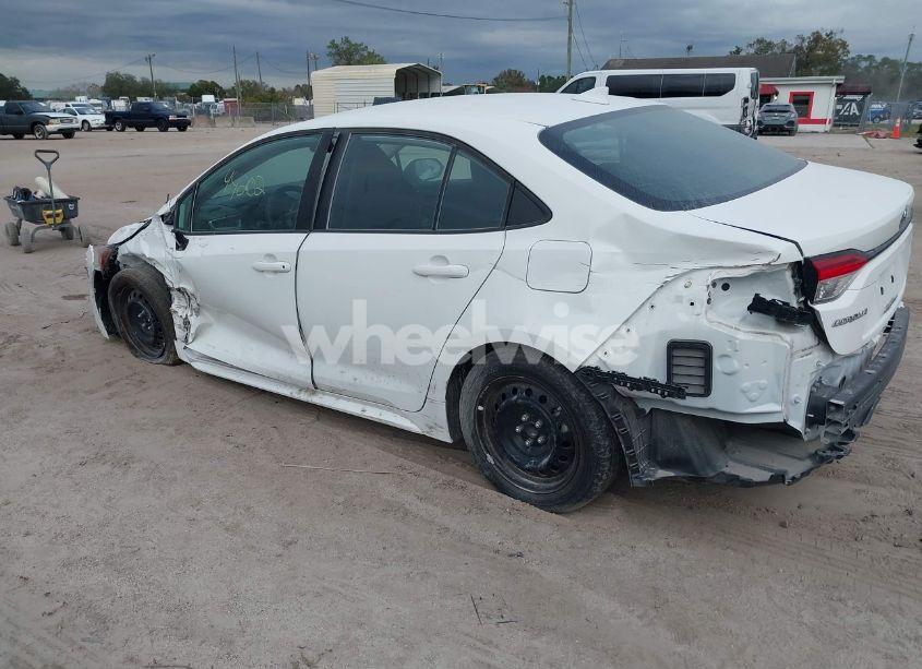 Photo 15 of 2022 Toyota Corolla LE (VIN 5YFEPMAE1NP307323)