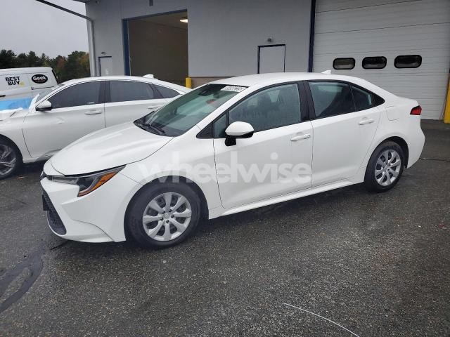 Photo 4 of 2022 TOYOTA COROLLA LE (VIN 5YFEPMAE1NP327880)