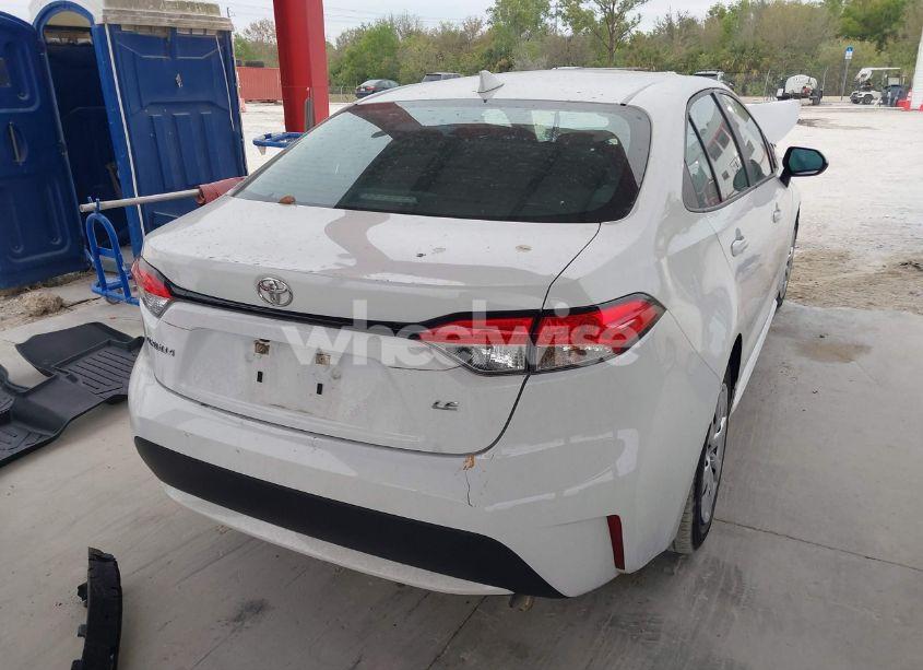 Photo 4 of 2022 Toyota Corolla LE (VIN 5YFEPMAE1NP328656)