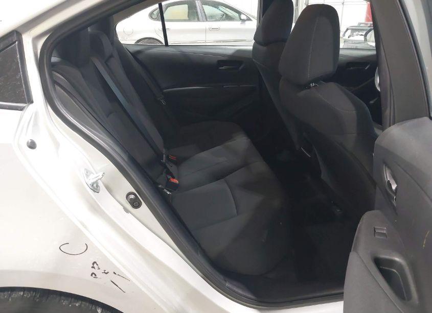 Photo 8 of 2022 Toyota Corolla LE (VIN 5YFEPMAE1NP332948)