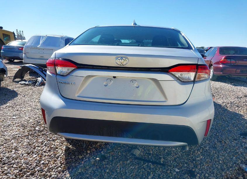 Photo 17 of 2022 Toyota Corolla LE (VIN 5YFEPMAE1NP332965)