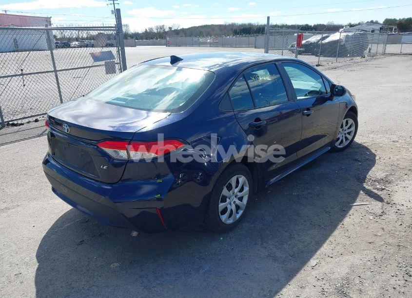 Photo 4 of 2022 Toyota Corolla LE (VIN 5YFEPMAE1NP334098)
