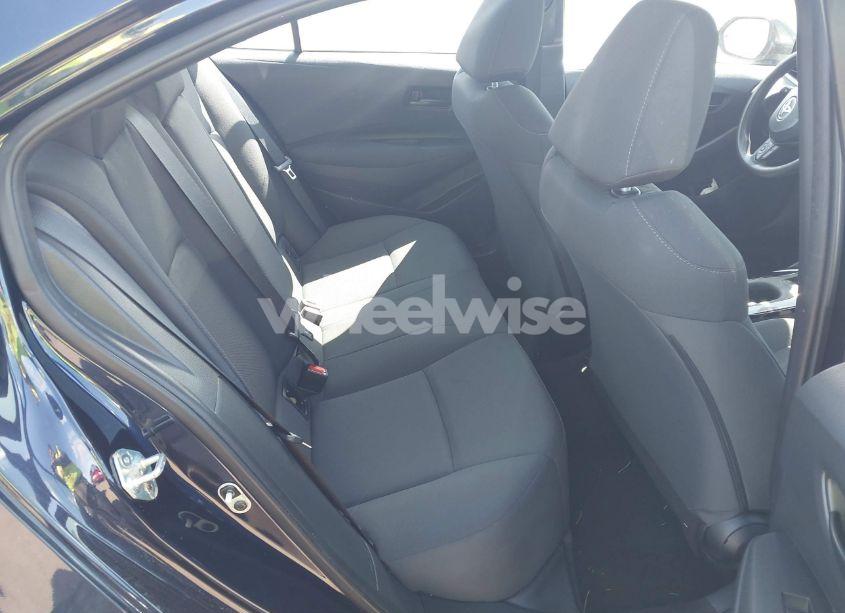 Photo 8 of 2022 Toyota Corolla LE (VIN 5YFEPMAE1NP334098)