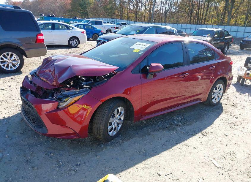 Photo 2 of 2022 Toyota Corolla LE (VIN 5YFEPMAE1NP335140)