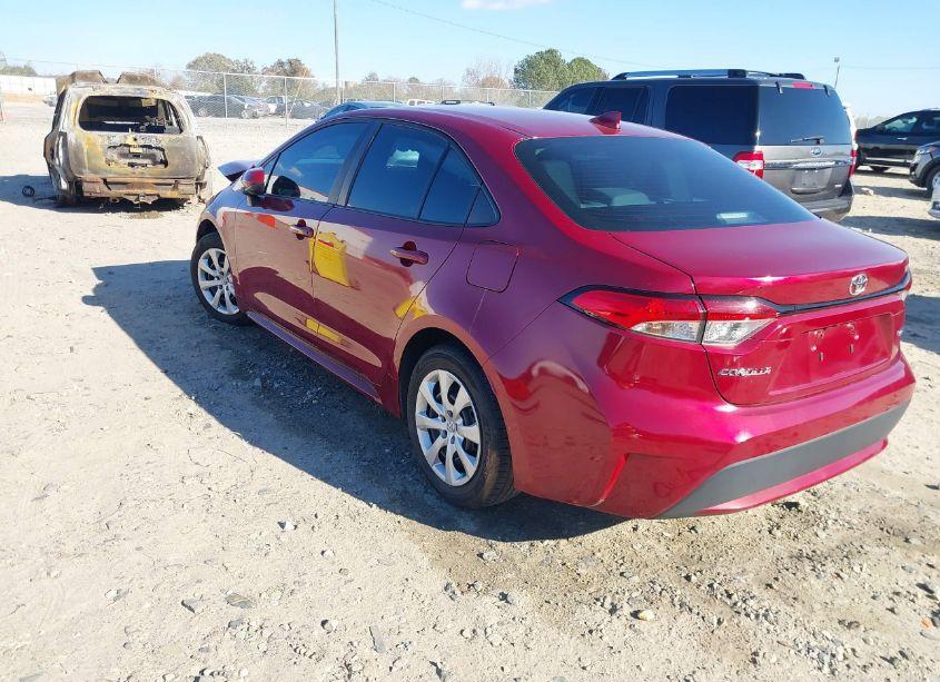 Photo 3 of 2022 Toyota Corolla LE (VIN 5YFEPMAE1NP335140)