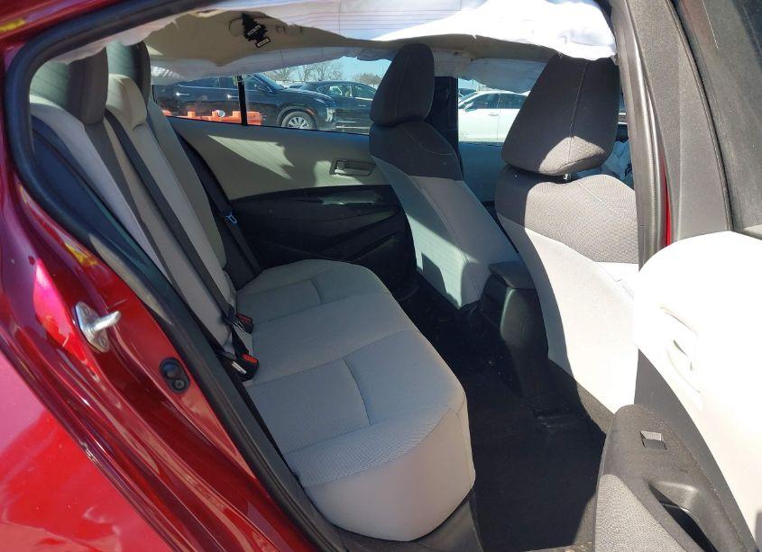 Photo 8 of 2022 Toyota Corolla LE (VIN 5YFEPMAE1NP335140)