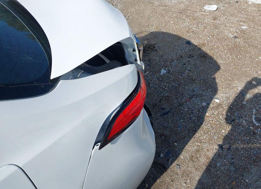 Photo 18 of 2022 Toyota Corolla LE (VIN 5YFEPMAE1NP339379)