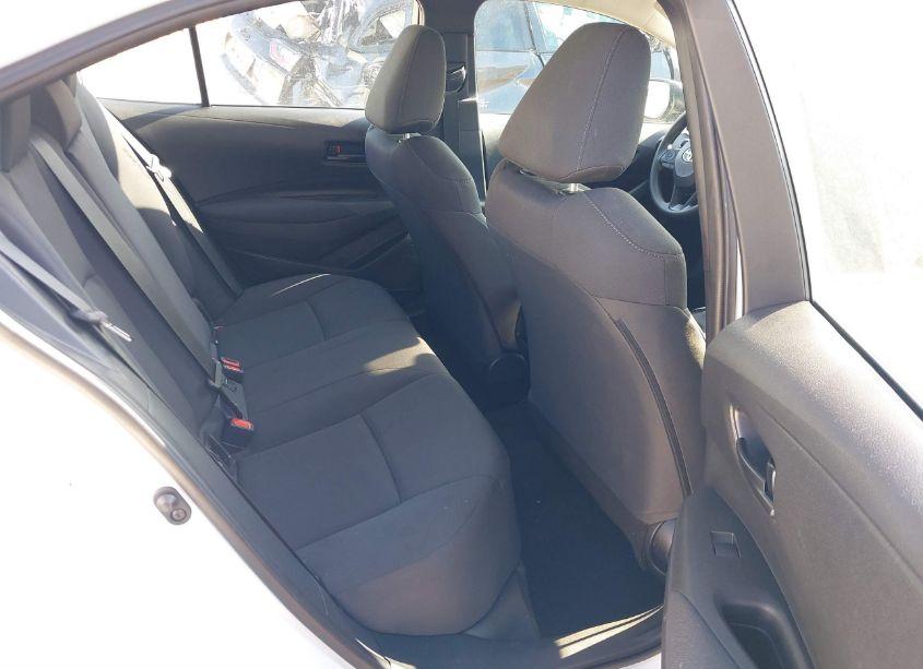 Photo 8 of 2022 Toyota Corolla LE (VIN 5YFEPMAE1NP339379)