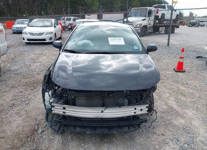 Photo 13 of 2022 Toyota Corolla LE (VIN 5YFEPMAE1NP358305)