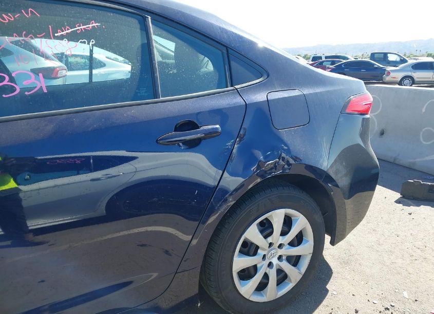 Photo 6 of 2022 Toyota Corolla LE (VIN 5YFEPMAE1NP368591)