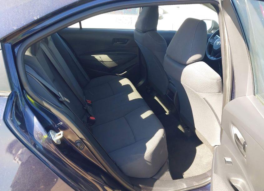 Photo 8 of 2022 Toyota Corolla LE (VIN 5YFEPMAE1NP368591)