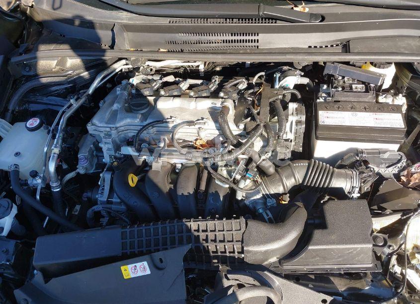 Photo 10 of 2022 Toyota Corolla LE (VIN 5YFEPMAE1NP372110)