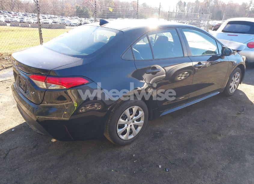 Photo 4 of 2022 Toyota Corolla LE (VIN 5YFEPMAE1NP372110)