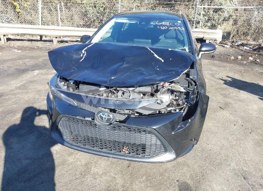 Photo 6 of 2022 Toyota Corolla LE (VIN 5YFEPMAE1NP372110)