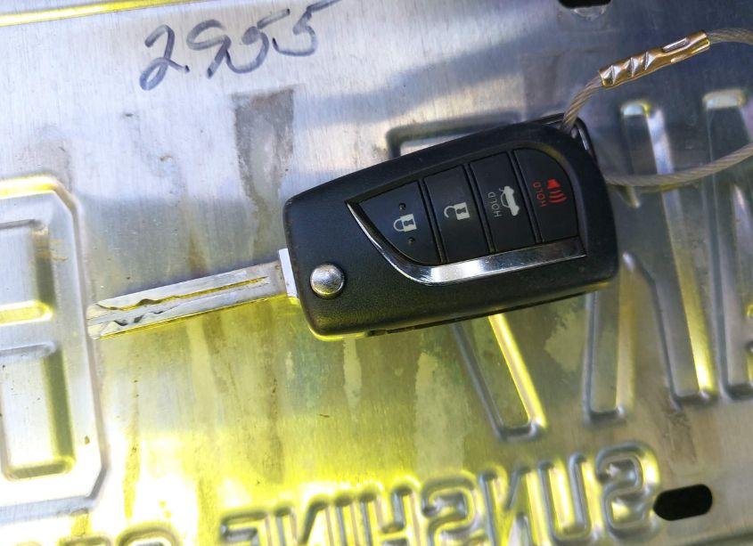 Photo 11 of 2022 Toyota Corolla LE (VIN 5YFEPMAE1NP372978)