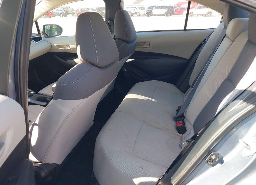 Photo 8 of 2022 Toyota Corolla LE (VIN 5YFEPMAE1NP372978)