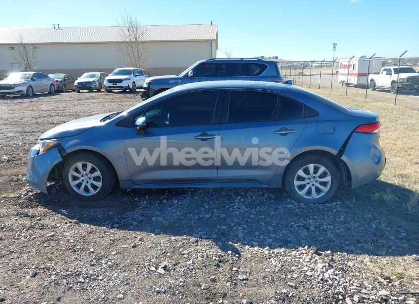 Photo 13 of 2021 Toyota Corolla LE (VIN 5YFEPMAE2MP153140)