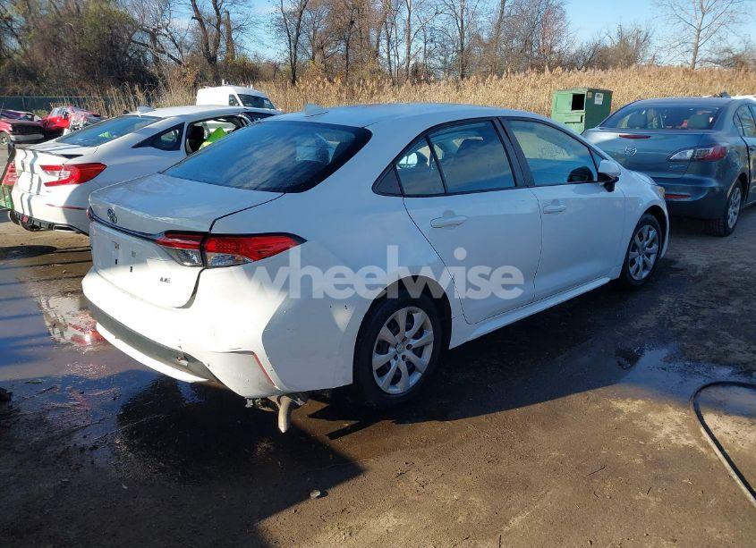 Photo 4 of 2021 Toyota Corolla LE (VIN 5YFEPMAE2MP165532)