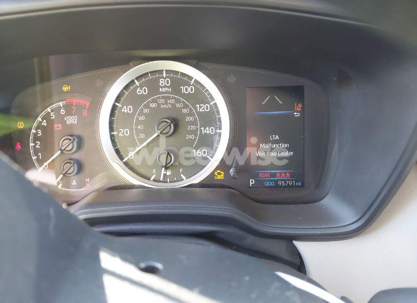 Photo 7 of 2021 Toyota Corolla LE (VIN 5YFEPMAE2MP174599)