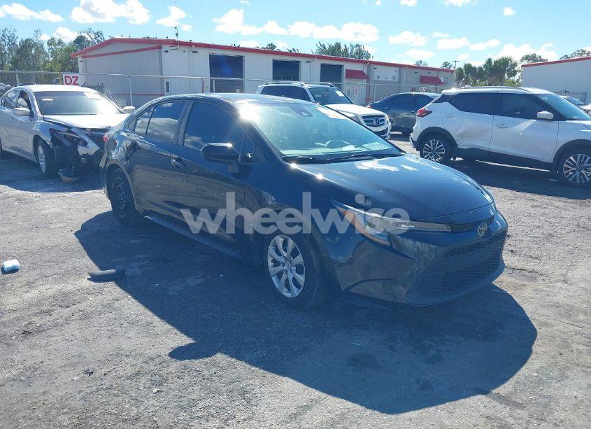 2021 Toyota Corolla LE (VIN 5YFEPMAE2MP178409) main photo