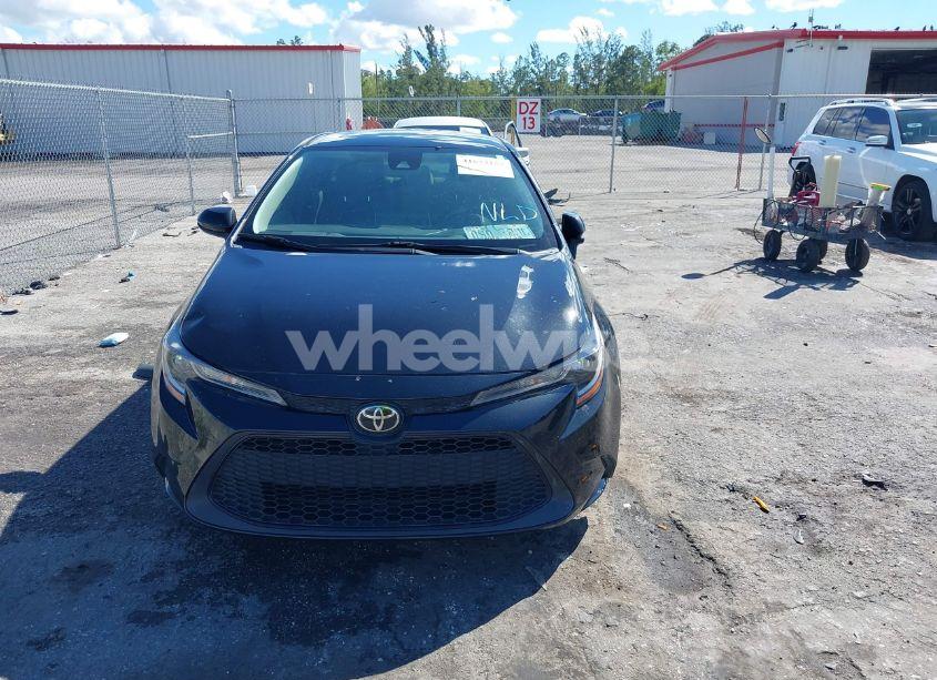 Photo 12 of 2021 Toyota Corolla LE (VIN 5YFEPMAE2MP178409)