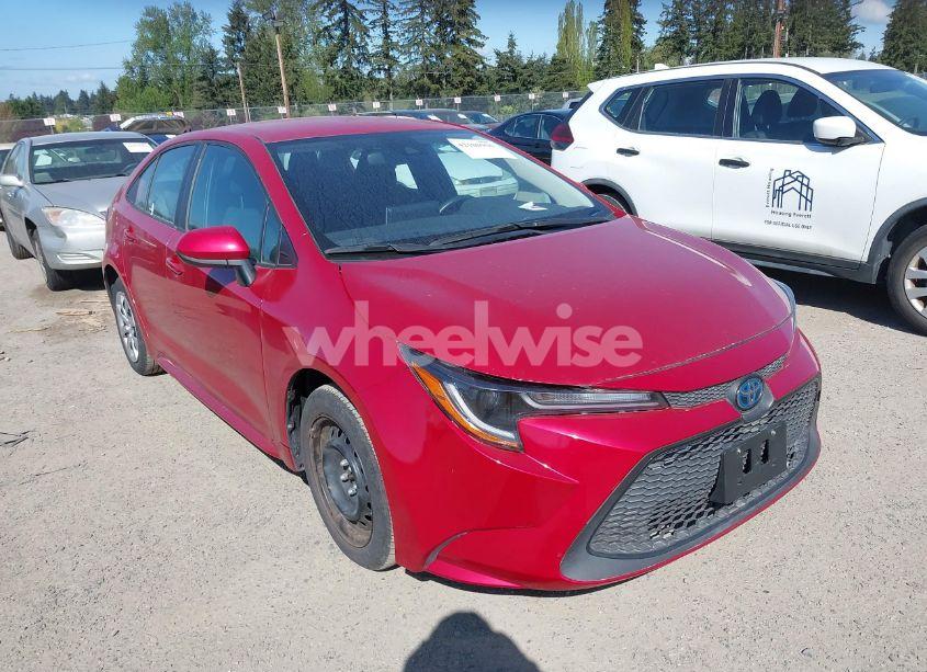 2021 Toyota Corolla LE (VIN 5YFEPMAE2MP180273) main photo
