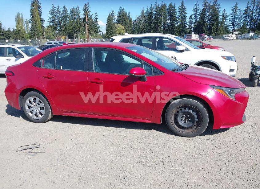 Photo 13 of 2021 Toyota Corolla LE (VIN 5YFEPMAE2MP180273)