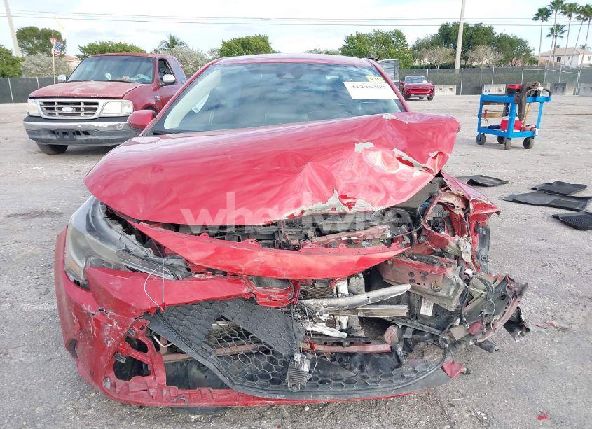 Photo 6 of 2021 Toyota Corolla LE (VIN 5YFEPMAE2MP183285)