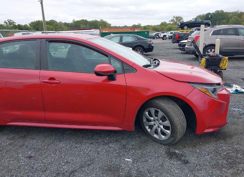 Photo 13 of 2021 Toyota Corolla LE (VIN 5YFEPMAE2MP190558)