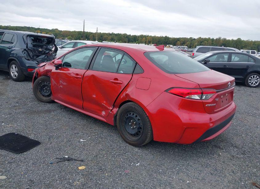 Photo 3 of 2021 Toyota Corolla LE (VIN 5YFEPMAE2MP190558)