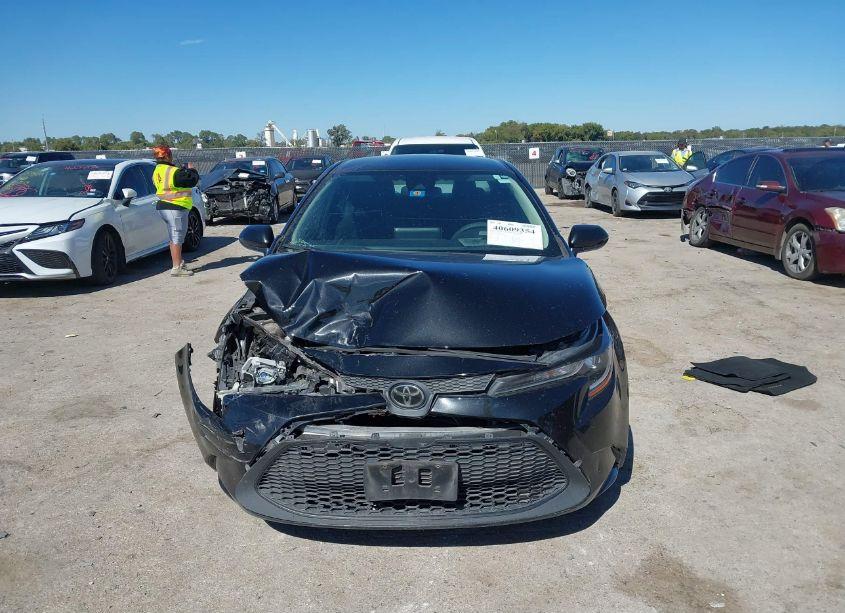 Photo 12 of 2021 Toyota Corolla LE (VIN 5YFEPMAE2MP194240)