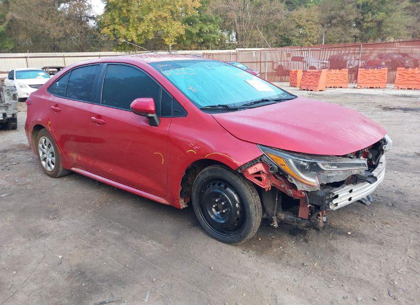 2021 Toyota Corolla LE (VIN 5YFEPMAE2MP215944) main photo