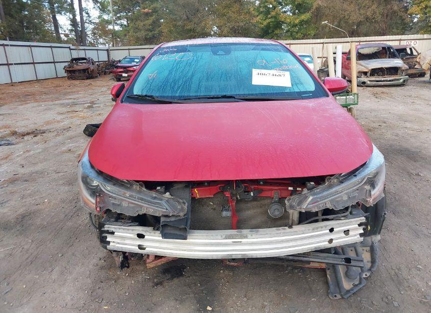 Photo 13 of 2021 Toyota Corolla LE (VIN 5YFEPMAE2MP215944)