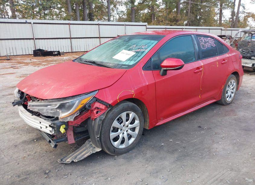 Photo 2 of 2021 Toyota Corolla LE (VIN 5YFEPMAE2MP215944)