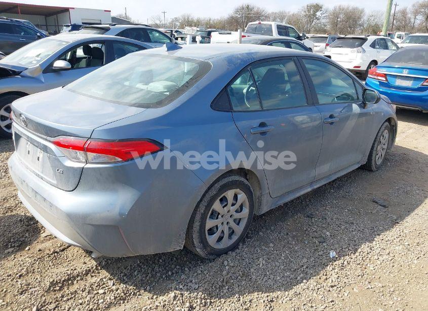 Photo 3 of 2021 Toyota Corolla LE (VIN 5YFEPMAE2MP230007)