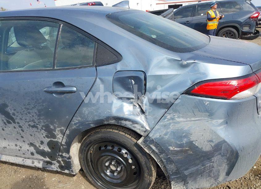 Photo 5 of 2021 Toyota Corolla LE (VIN 5YFEPMAE2MP230007)