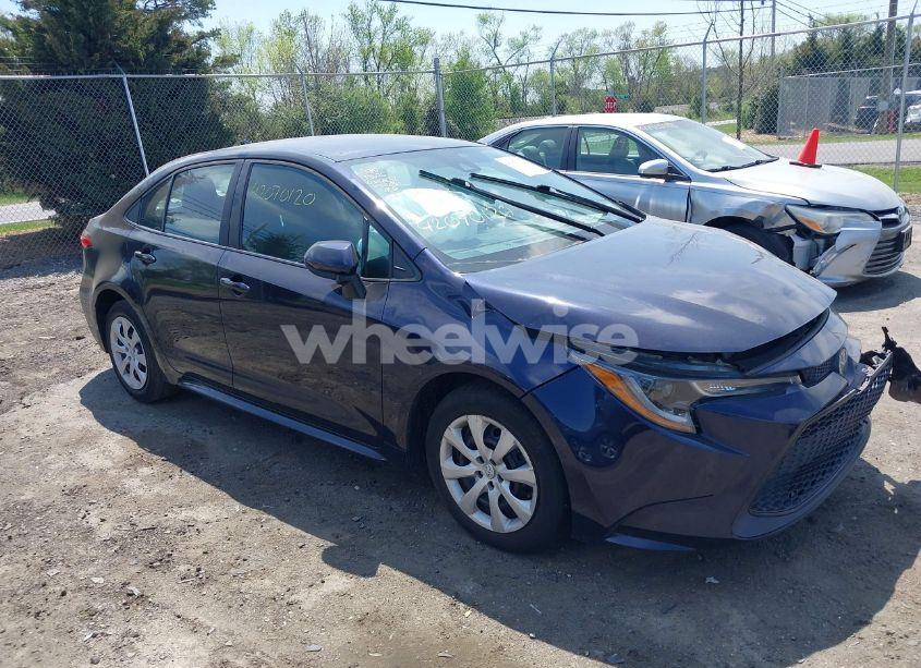 2021 Toyota Corolla LE (VIN 5YFEPMAE2MP232761) main photo