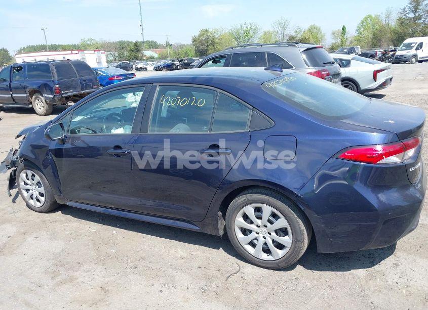 Photo 14 of 2021 Toyota Corolla LE (VIN 5YFEPMAE2MP232761)