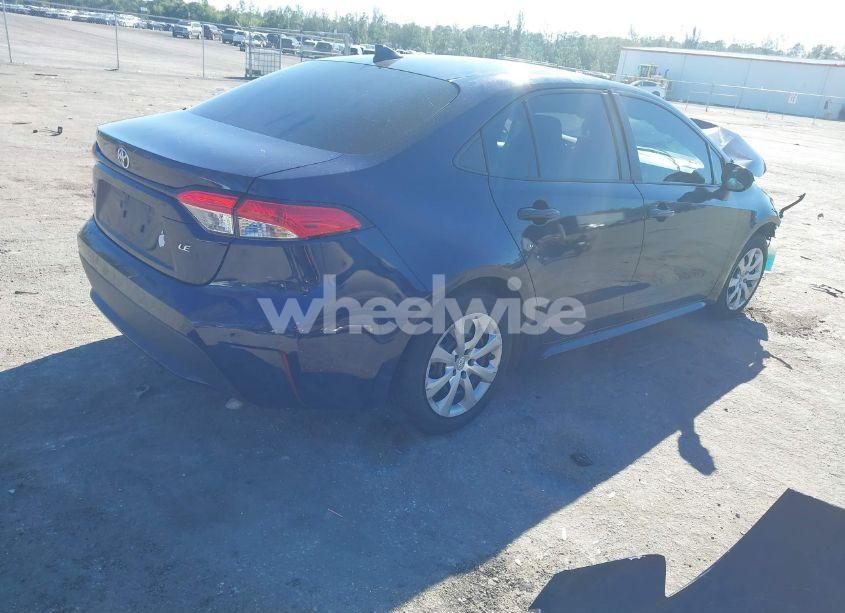 Photo 4 of 2021 Toyota Corolla LE (VIN 5YFEPMAE2MP235885)