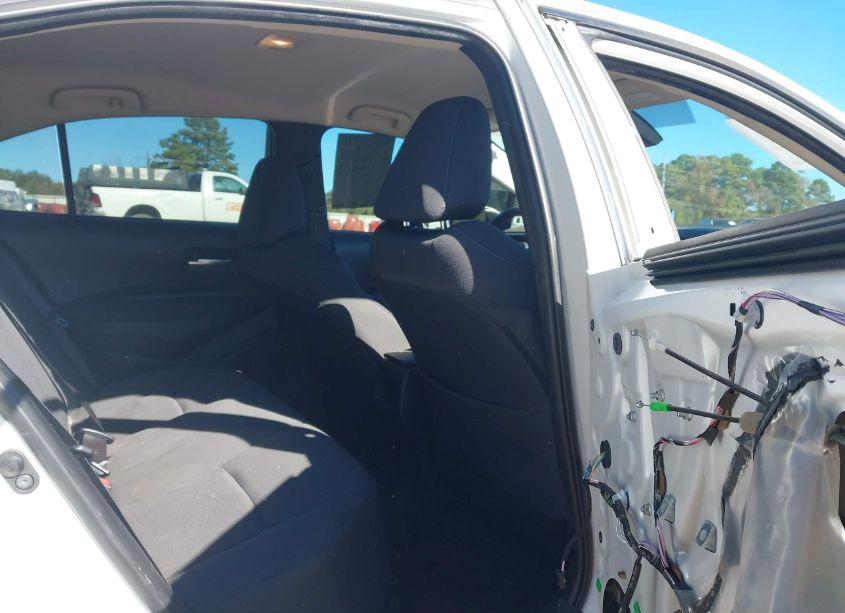 Photo 8 of 2021 Toyota Corolla LE (VIN 5YFEPMAE2MP258695)