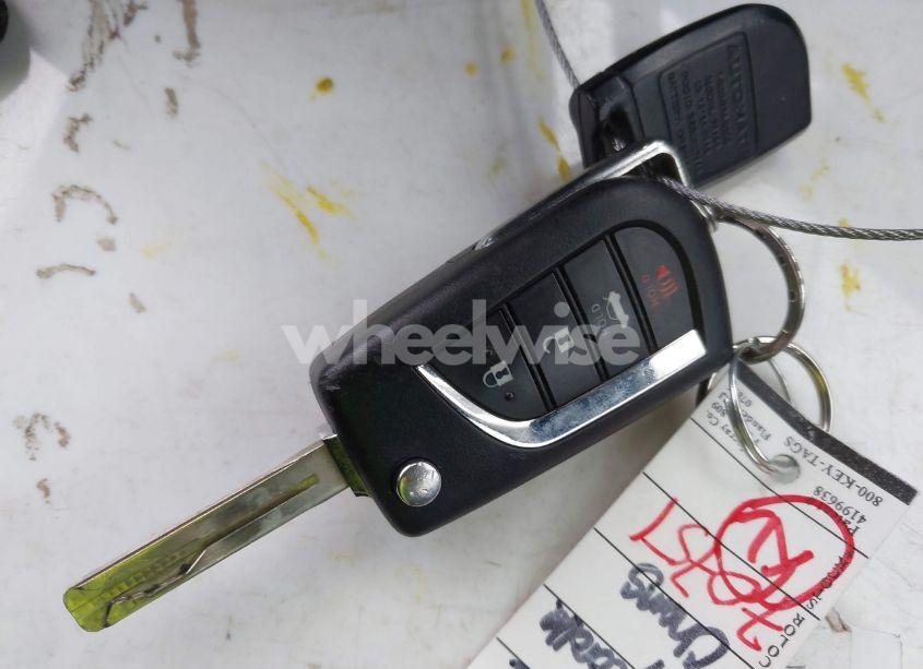 Photo 11 of 2022 Toyota Corolla LE (VIN 5YFEPMAE2NP275367)