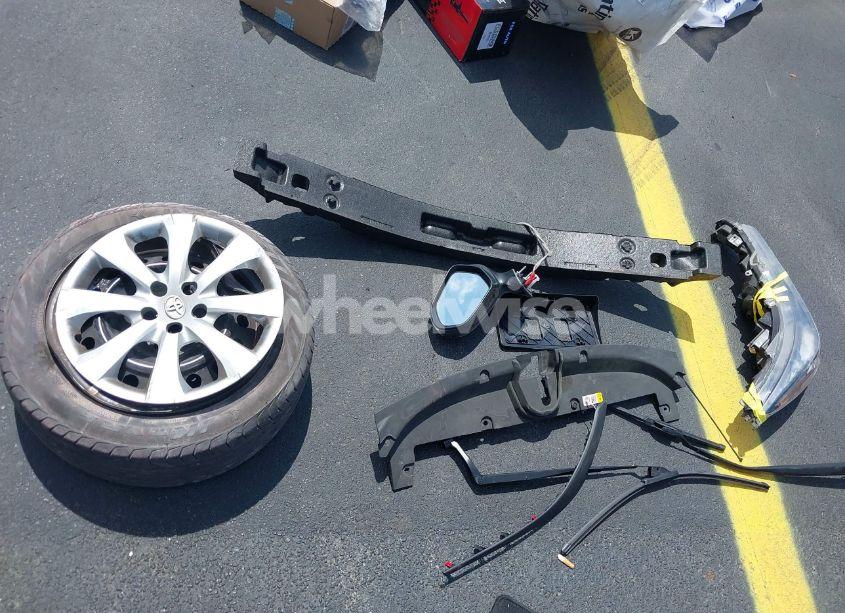 Photo 12 of 2022 Toyota Corolla LE (VIN 5YFEPMAE2NP290497)