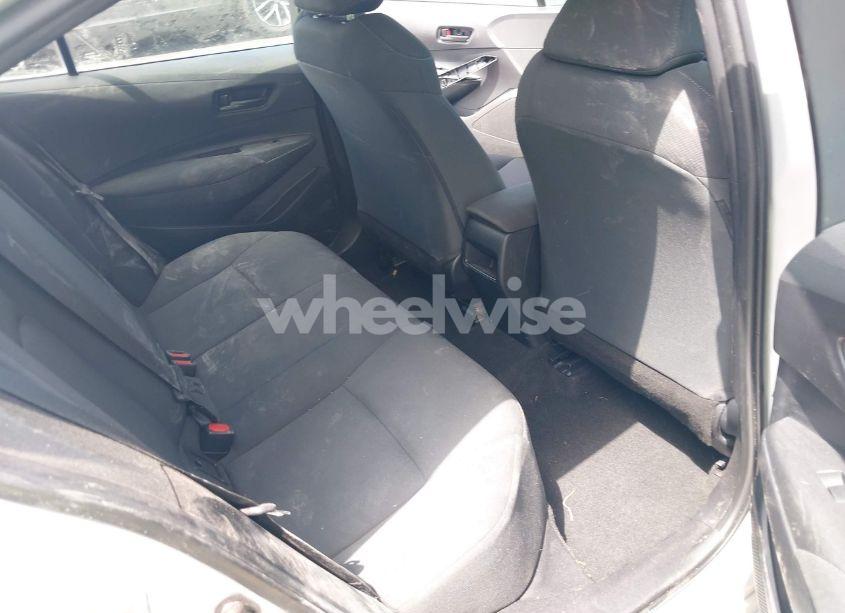 Photo 8 of 2022 Toyota Corolla LE (VIN 5YFEPMAE2NP290497)