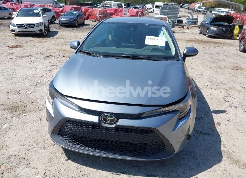 Photo 12 of 2022 Toyota Corolla LE (VIN 5YFEPMAE2NP313132)