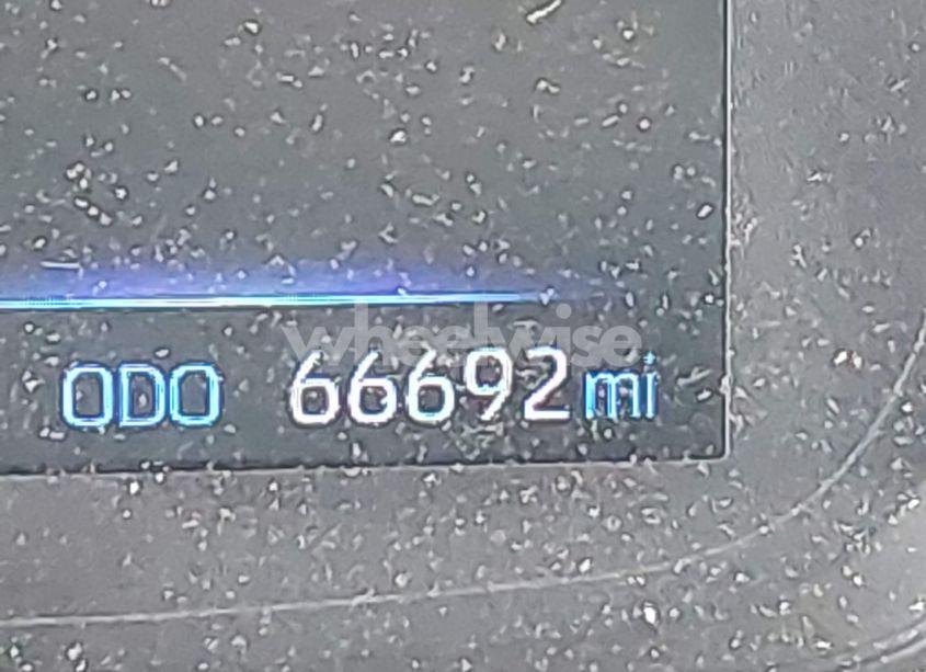 Photo 15 of 2022 Toyota Corolla LE (VIN 5YFEPMAE2NP321585)